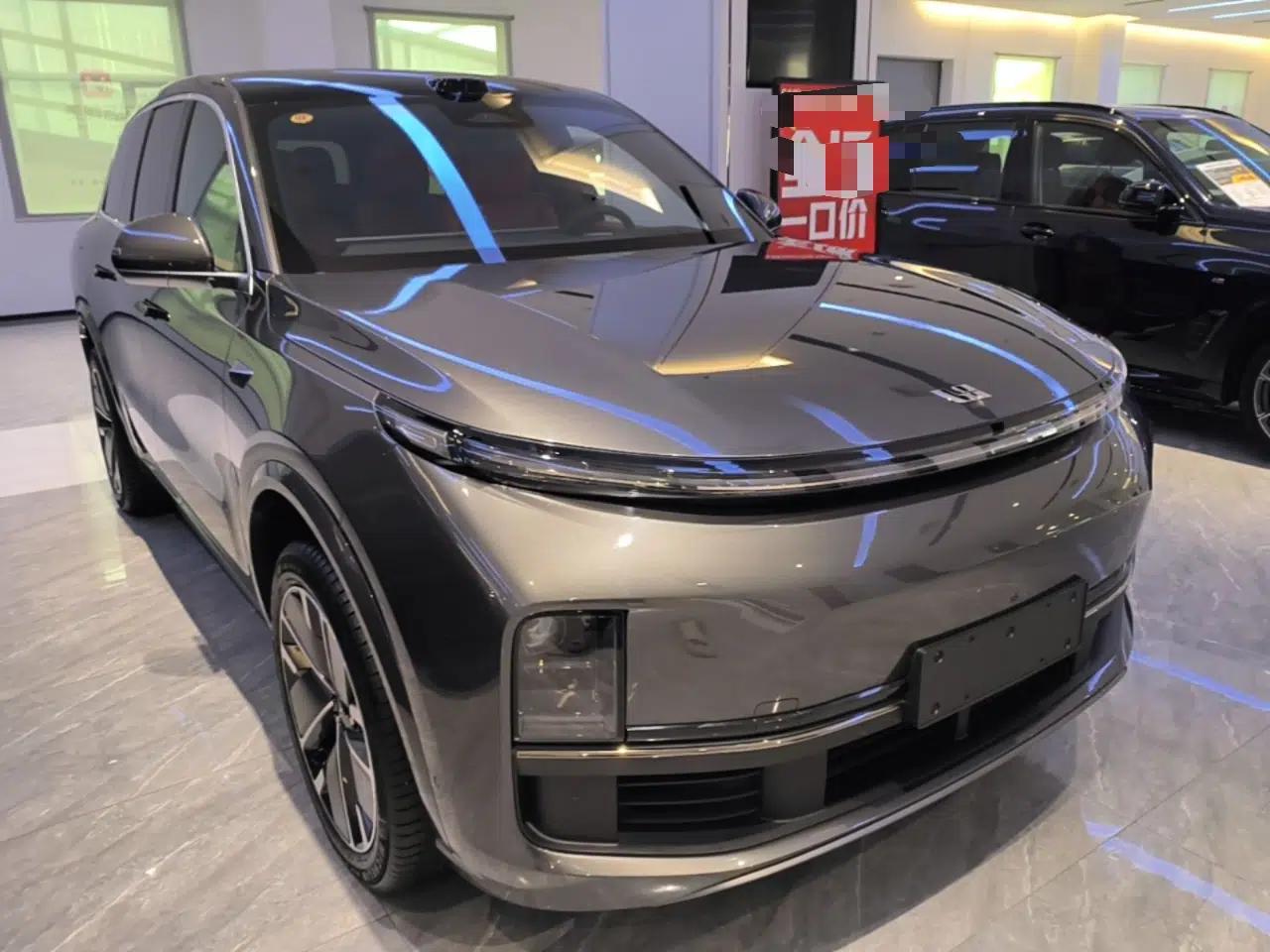 Li Auto L8 2025 Max Smart Refresh Edition — миниатюра 3