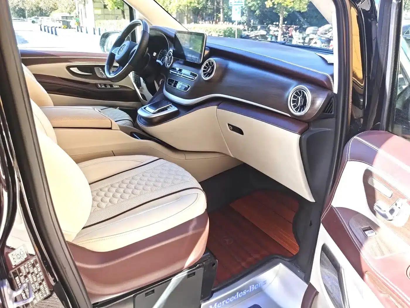 Vito 2023 2.0T Elite Edition 7-seater — миниатюра 3