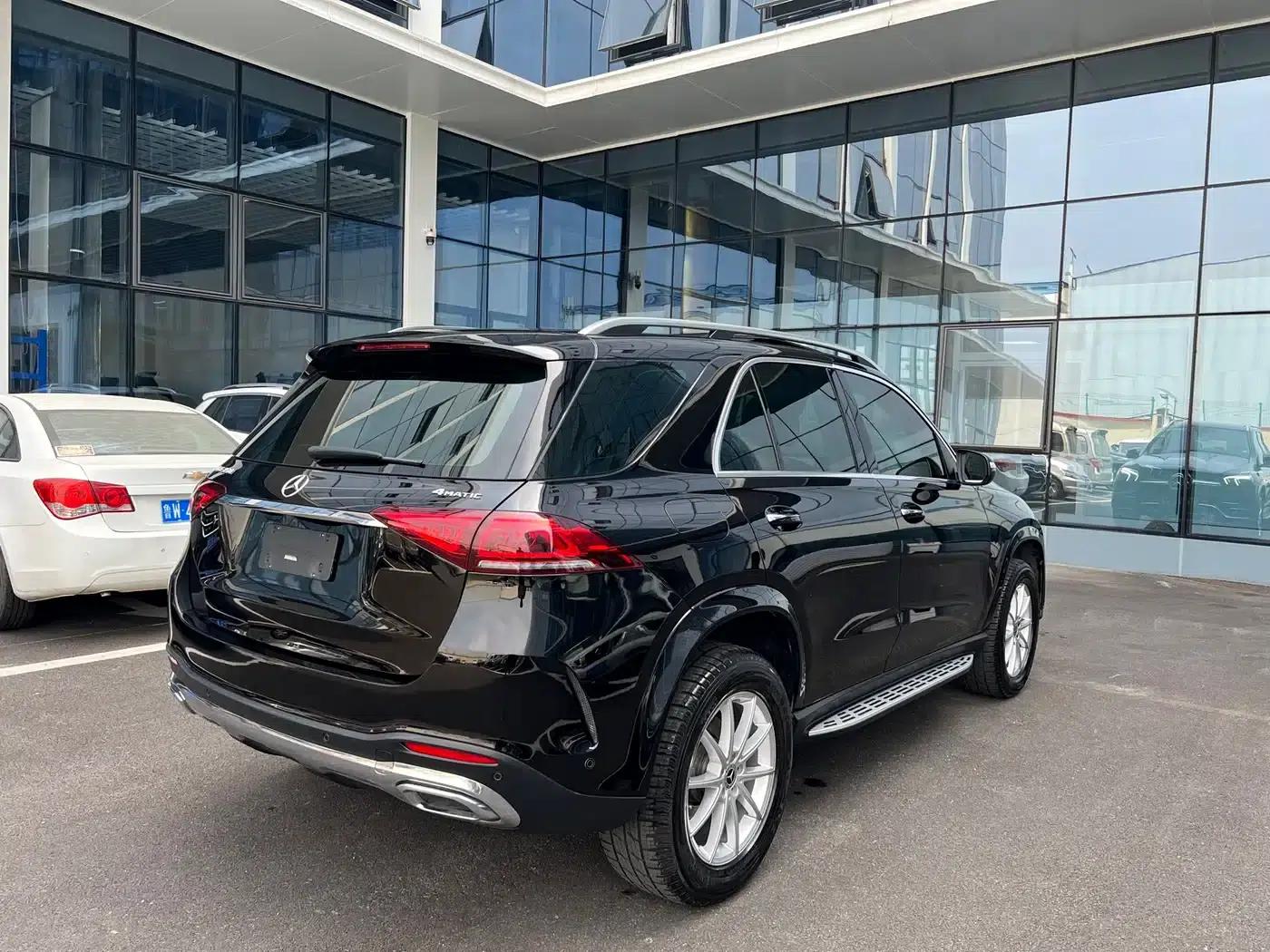Imported Mercedes-Benz GLE 2020 facelift GLE 350 4MATIC Fashion model — миниатюра 9