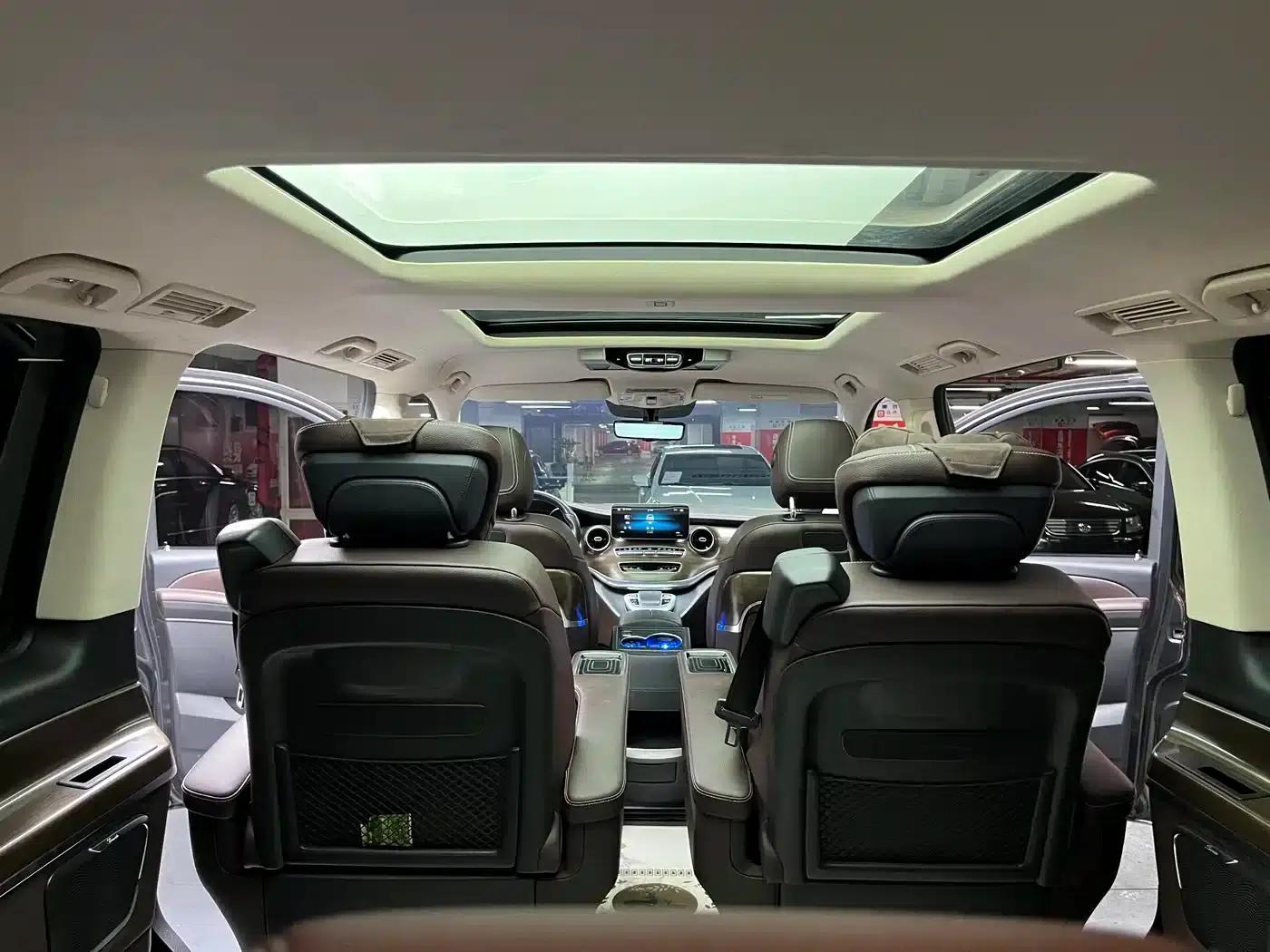 Mercedes-Benz V-Class 2021 V 260 L Long Wheelbase Luxury Edition — миниатюра 34