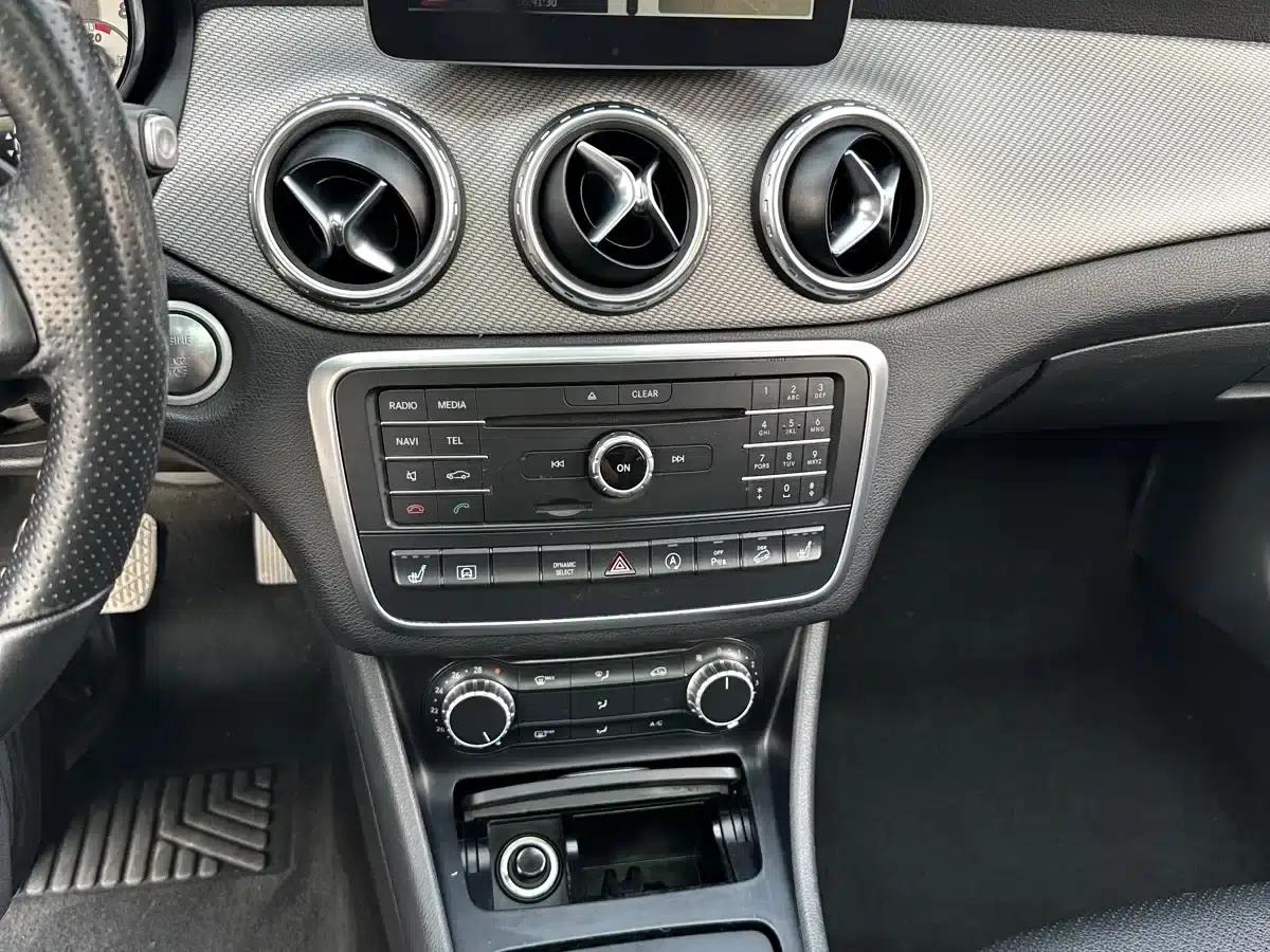 2016 Mercedes-Benz GLA 220 4MATIC Fashion Edition — миниатюра 13