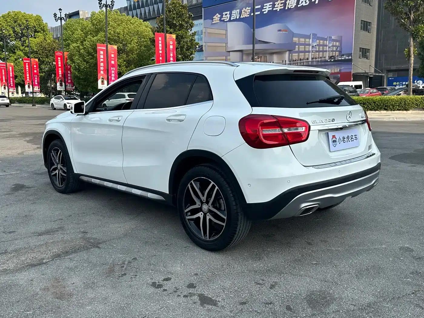 2016 Mercedes-Benz GLA 220 4MATIC Fashion Edition — миниатюра 5