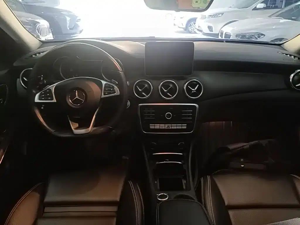2019 Mercedes-Benz GLA 200 Fashion Edition — миниатюра 10