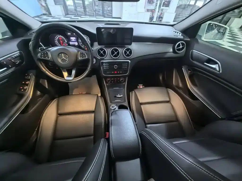 2016 Mercedes-Benz GLA 200 Dynamic — миниатюра 13