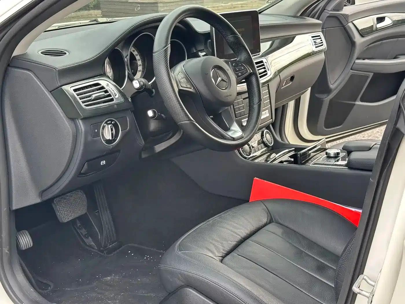 2015 Mercedes-Benz CLS 260 — миниатюра 4