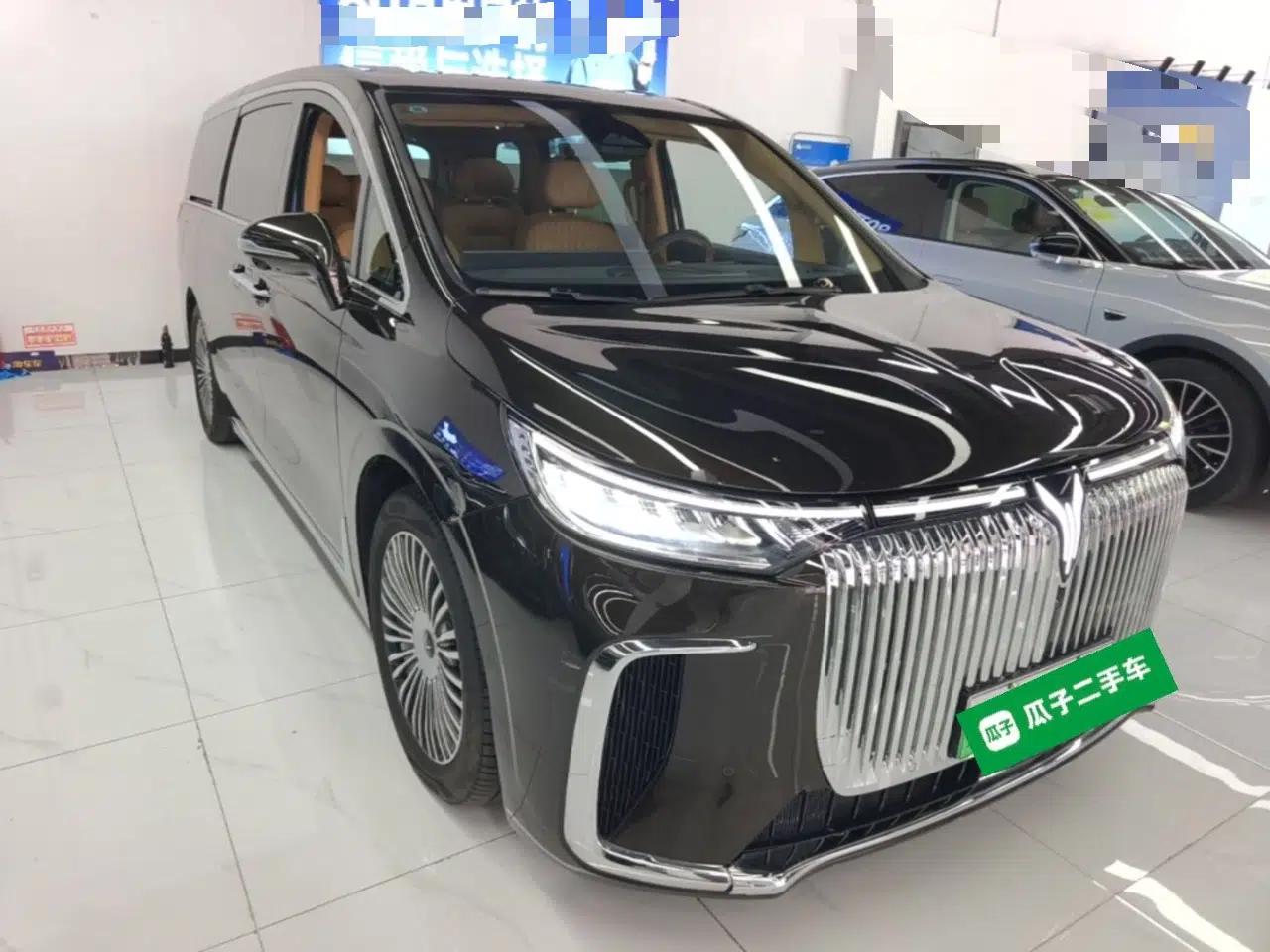 VOYAH Dream 2025 PHEV Four-Wheel-Drive Flagship Kunpeng Edition — миниатюра 3