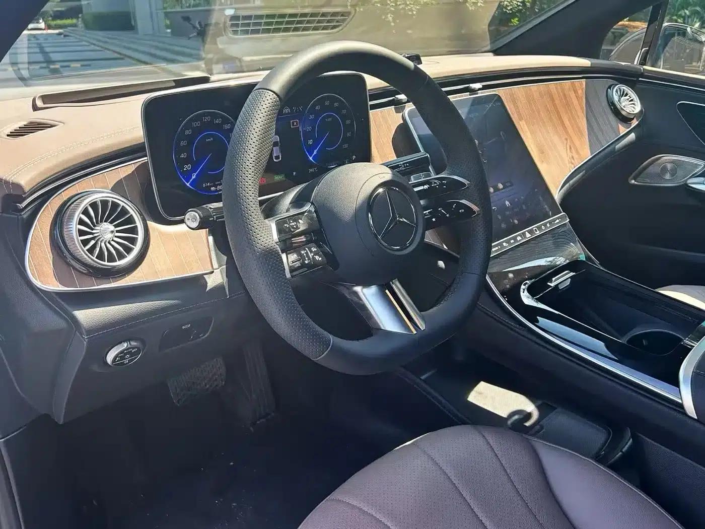 Mercedes-Benz EQE 2025 500 4MATIC Luxury Edition — миниатюра 3