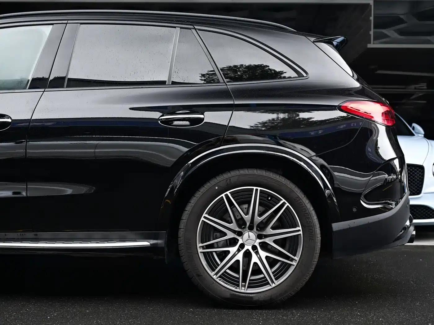 2025 Mercedes-Benz GLC AMG 43 4MATIC — миниатюра 23