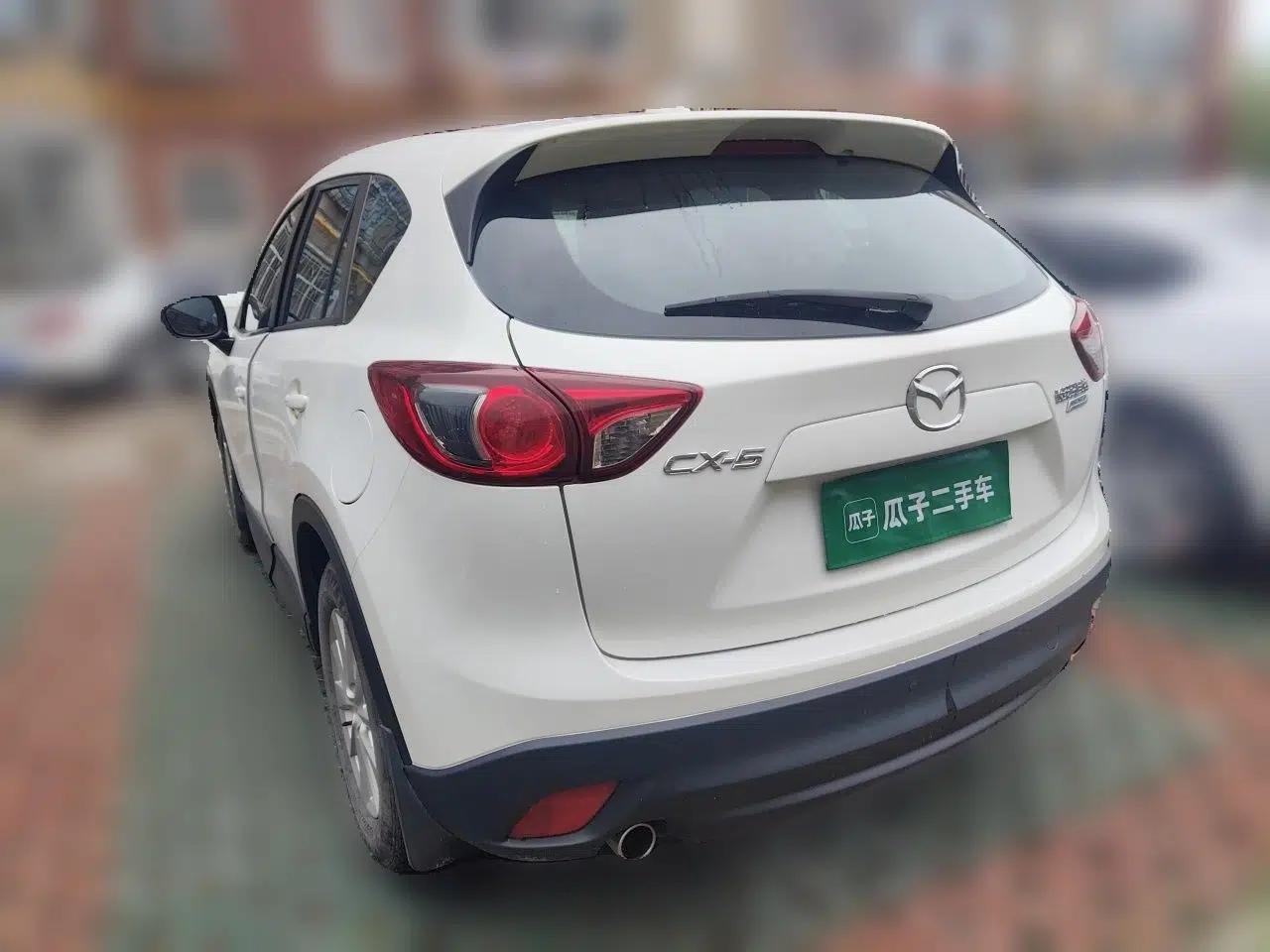 Mazda CX-5 2013 2.0L Manual Two-Wheel Drive Comfort Version — миниатюра 4
