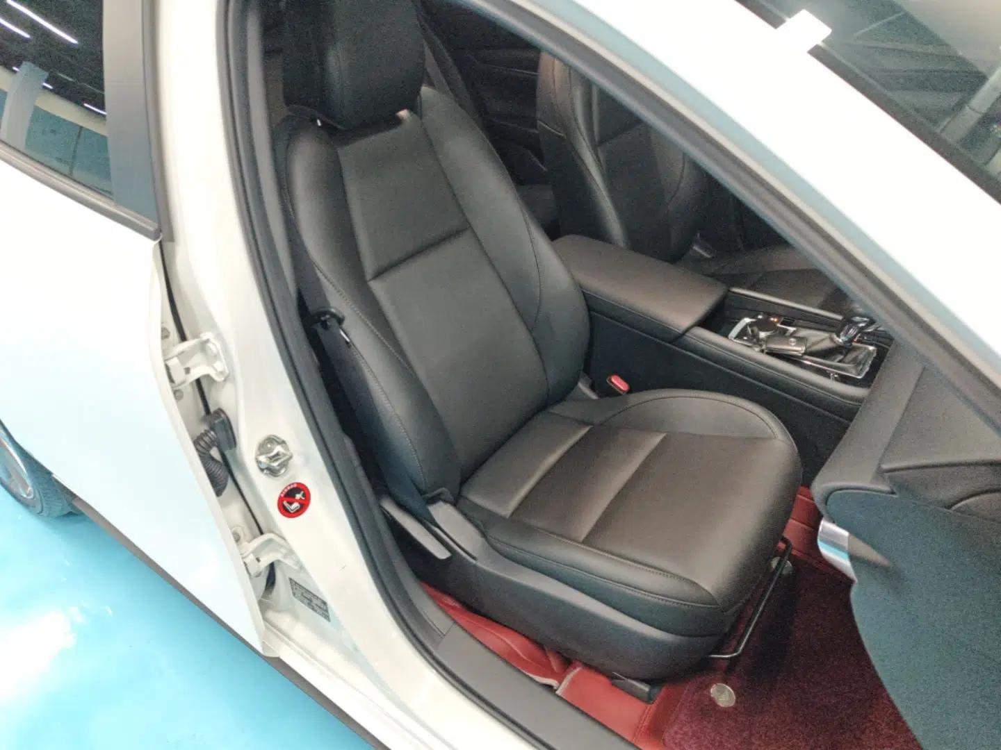 Mazda 3 Axela 2022 2.0L Automatic Zhiya Edition — миниатюра 19