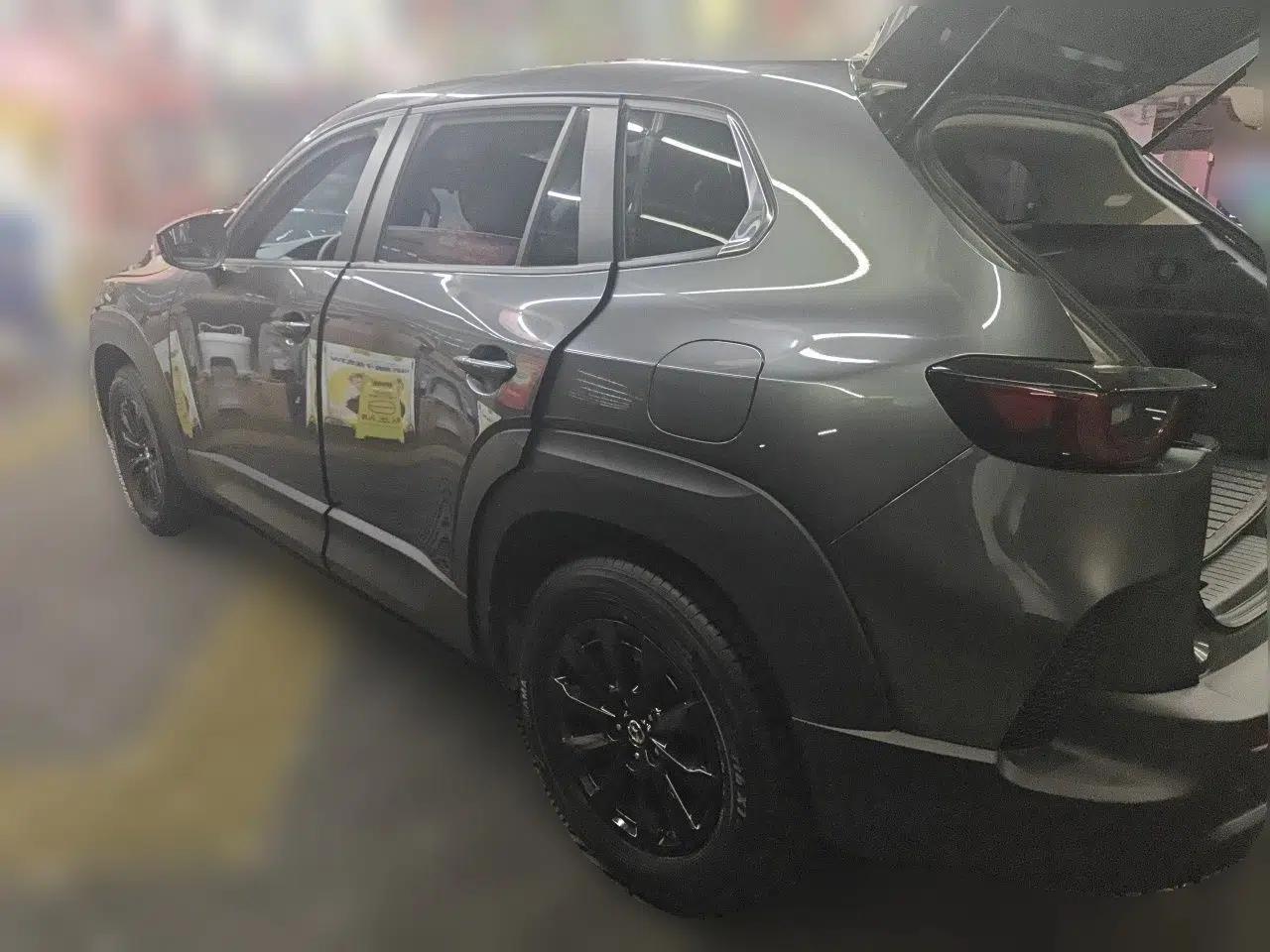 Mazda CX-50 2023 2.0L Leading Edition — миниатюра 4