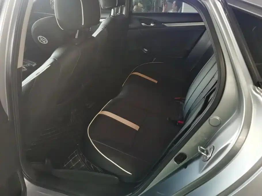 2016 Civic 220TURBO CVT Luxury Edition — миниатюра 11