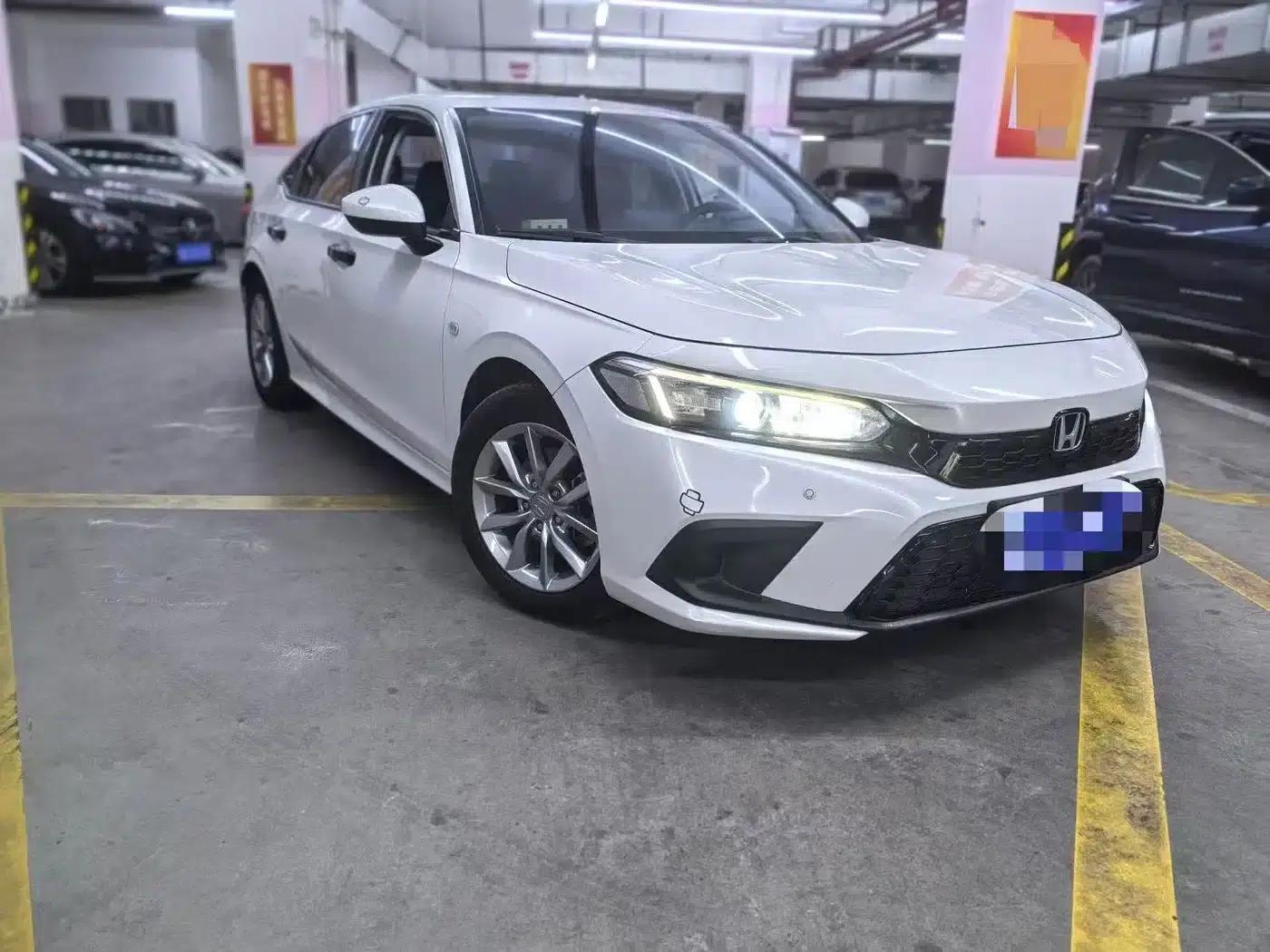 Civic 2022 180TURBO CVT Premium Edition — миниатюра 2
