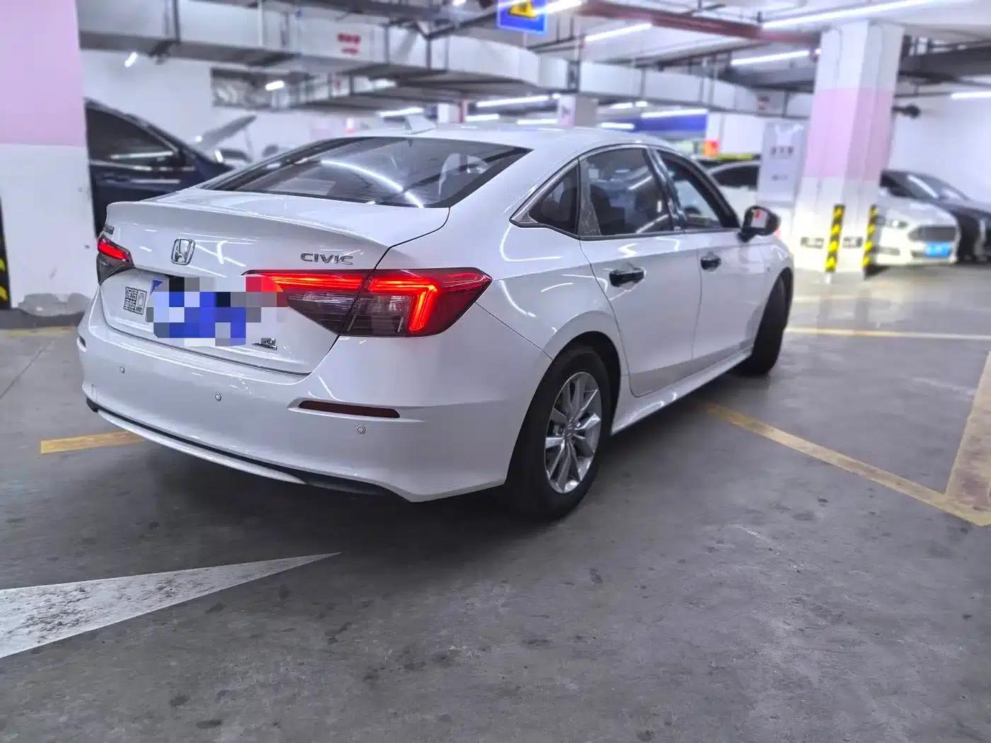 Civic 2022 180TURBO CVT Premium Edition — миниатюра 7