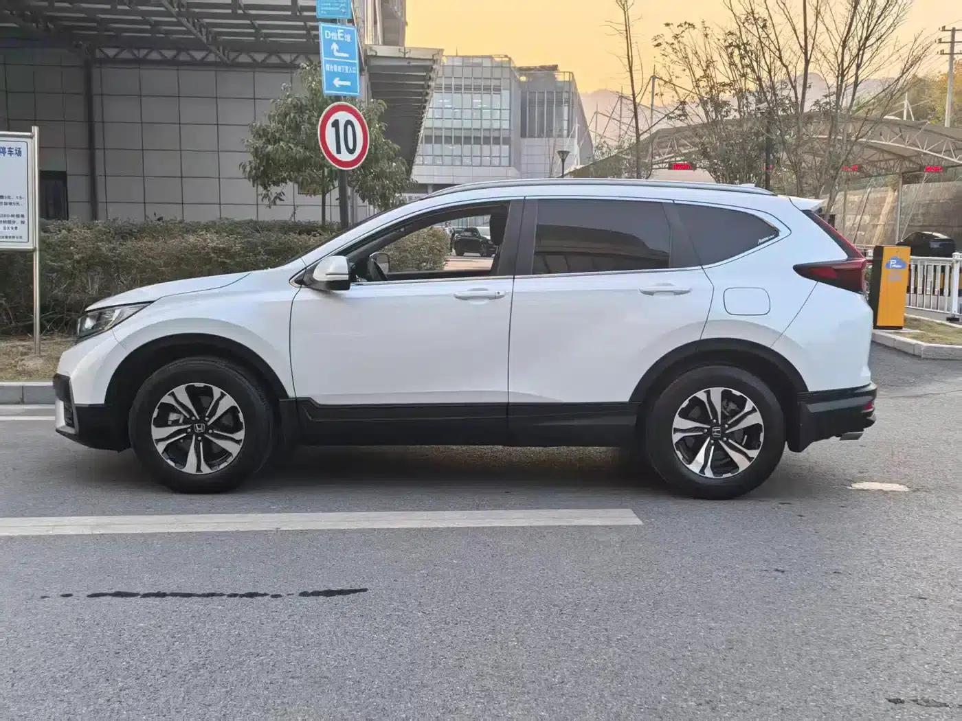 Honda CR-V 2021 240TURBO CVT 2WD Comfort Edition — миниатюра 4