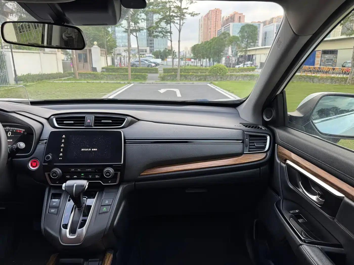 Honda CR-V 2017 240TURBO CVT 4WD Premium Edition — миниатюра 15