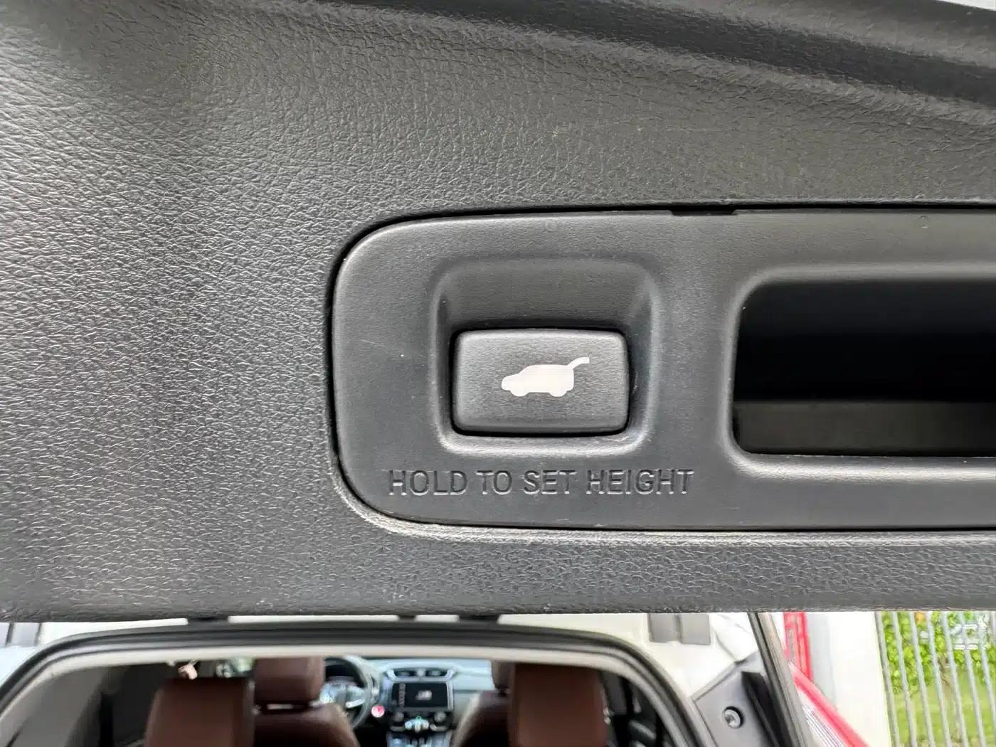 Honda CR-V 2017 240TURBO CVT 4WD Premium Edition — миниатюра 29