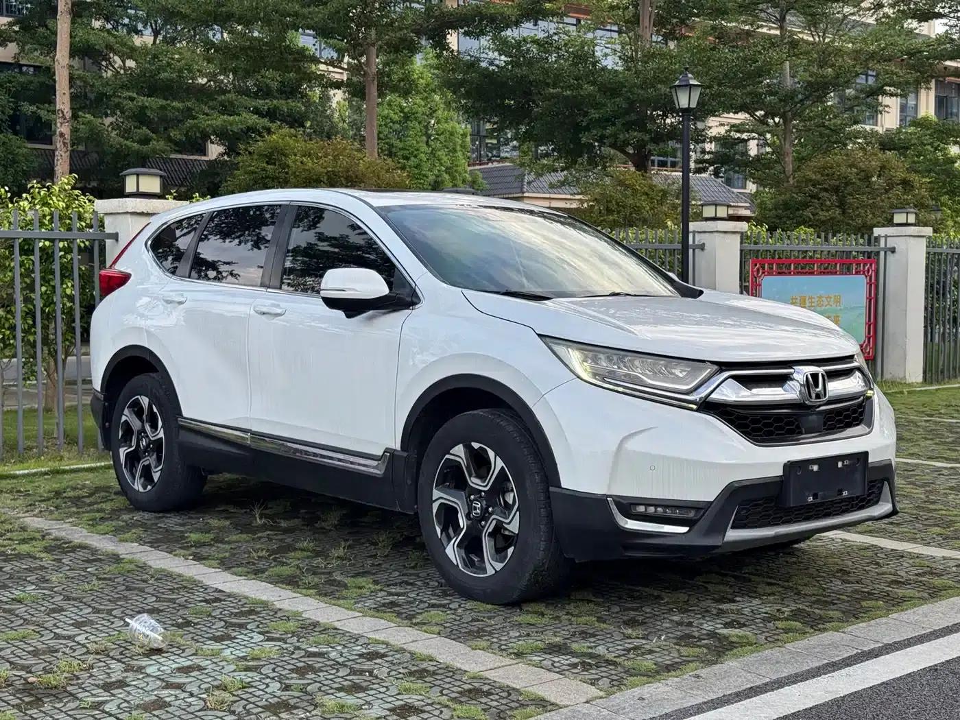 Honda CR-V 2017 240TURBO CVT 4WD Premium Edition — миниатюра 32