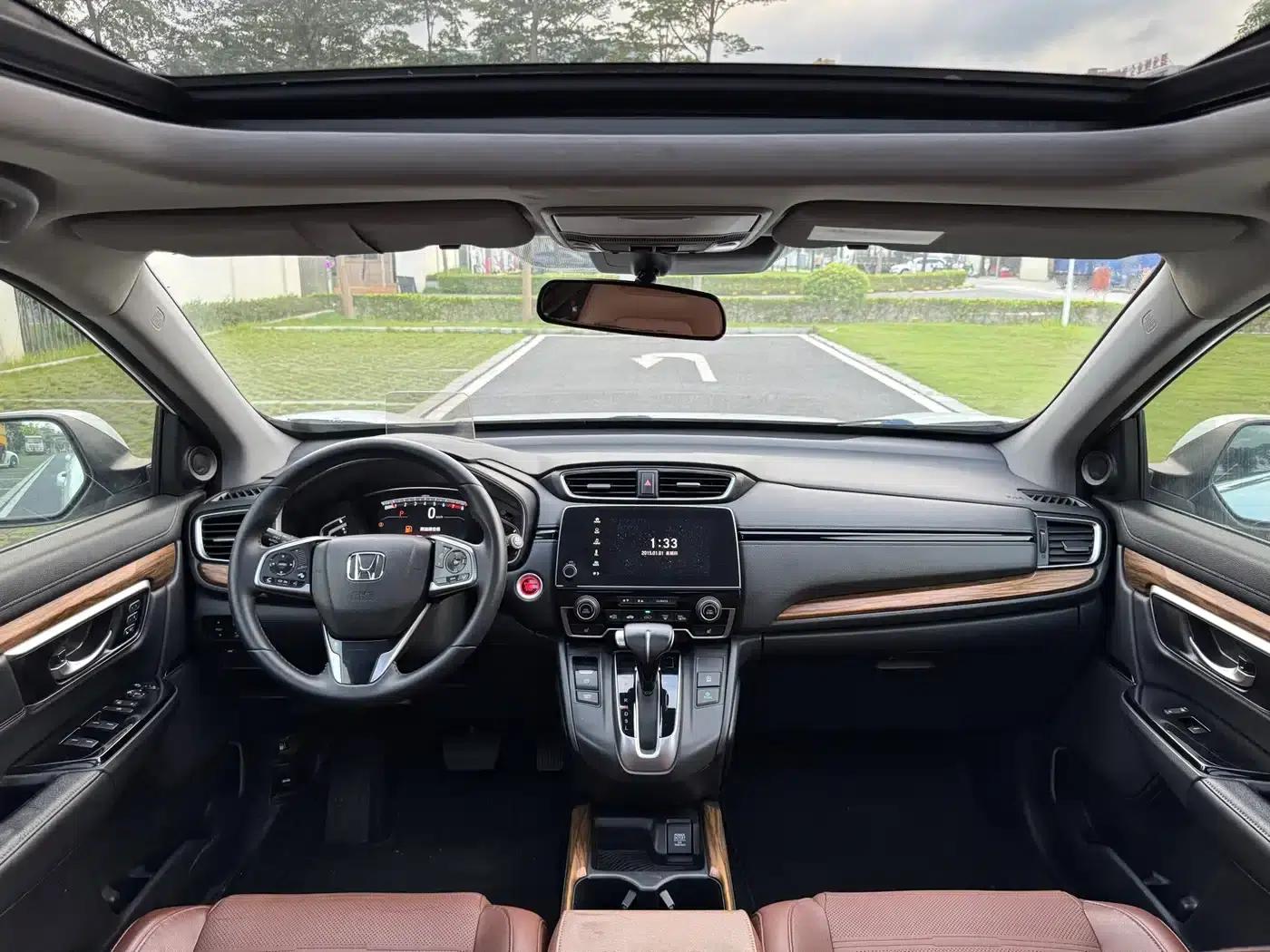 Honda CR-V 2017 240TURBO CVT 4WD Premium Edition — миниатюра 47