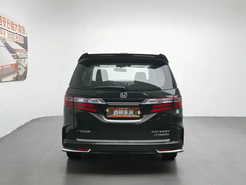 Odyssey 2019 2.0L Elite Comfort Edition — миниатюра 4