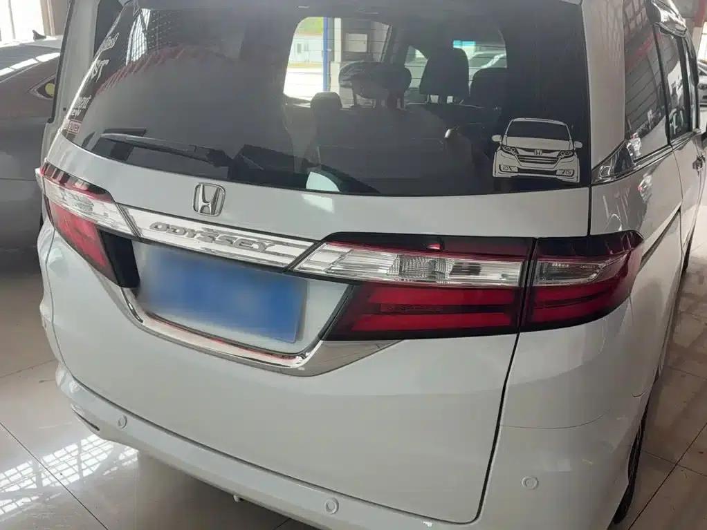 2015 Odyssey Facelift 2.4L Smart Edition — миниатюра 17