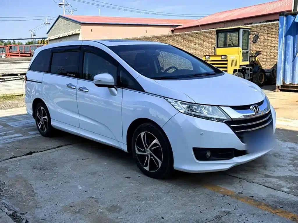 2015 Odyssey Facelift 2.4L Smart Edition — миниатюра 23