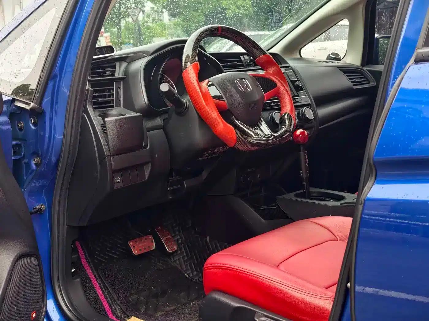 Honda Fit 2018 1.5L CVT Comfort Edition — миниатюра 8