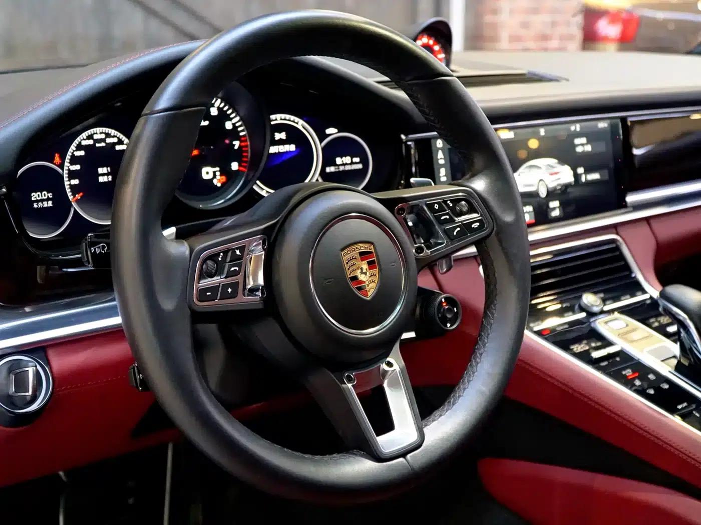 2017 Panamera Turbo Executive Long Wheelbase 4.0T — миниатюра 19