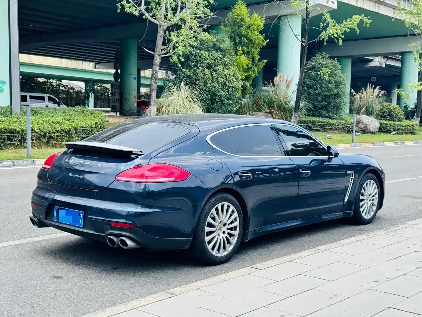 Panamera 2016 Panamera Executive Edition 3.0T — миниатюра 9
