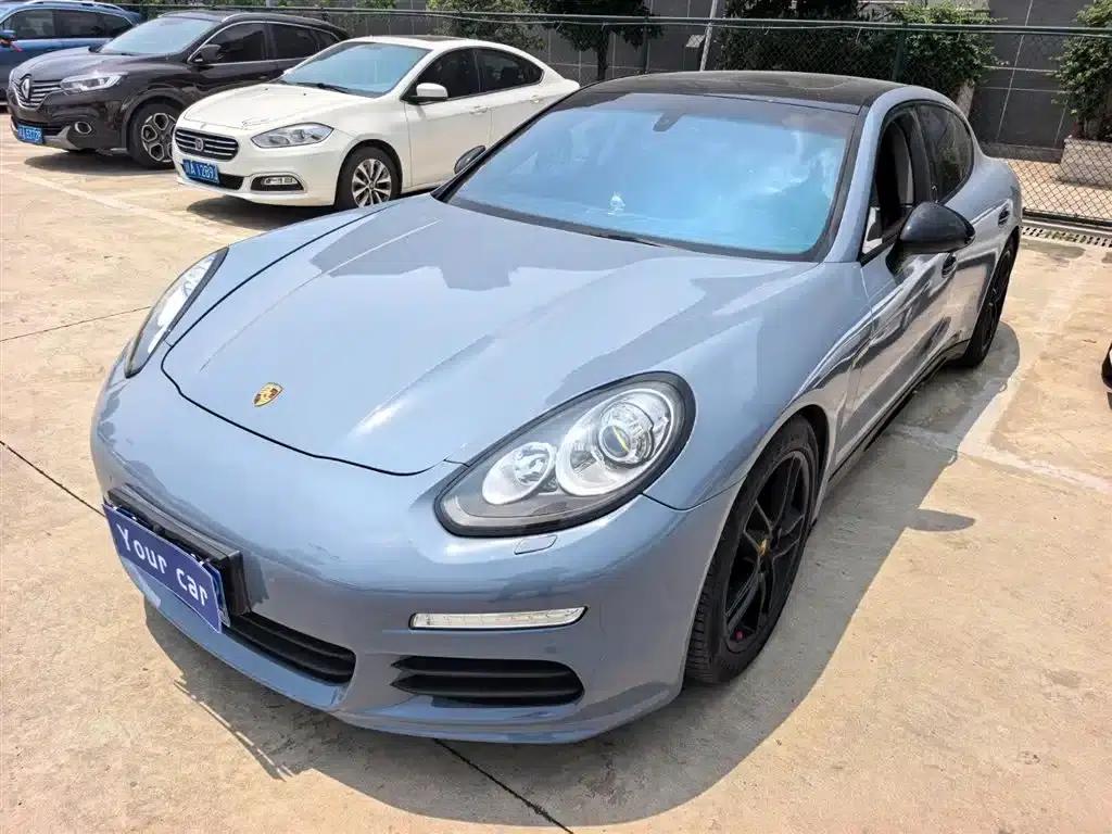 Panamera 2016 Panamera Edition 3.0T — миниатюра 1