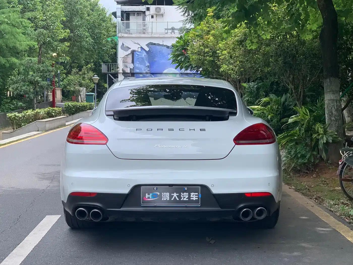 Panamera 2016 Panamera 4 Executive Edition 3.0T — миниатюра 4