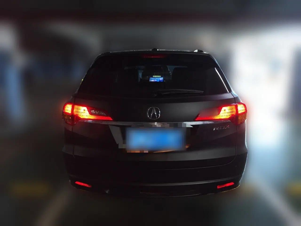 Acura RDX 2013 3.0L Two-Wheel Drive Elite Edition — миниатюра 5