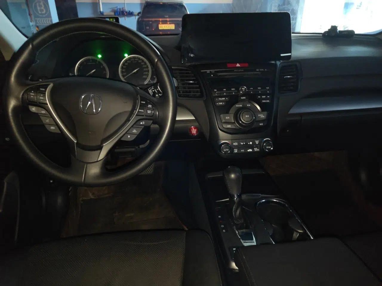 Acura RDX 2013 3.0L Two-Wheel Drive Elite Edition — миниатюра 9