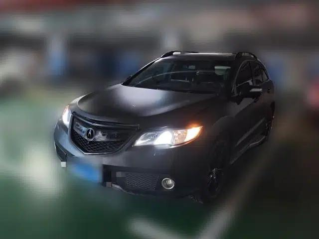 Acura RDX 2013 3.0L Two-Wheel Drive Elite Edition