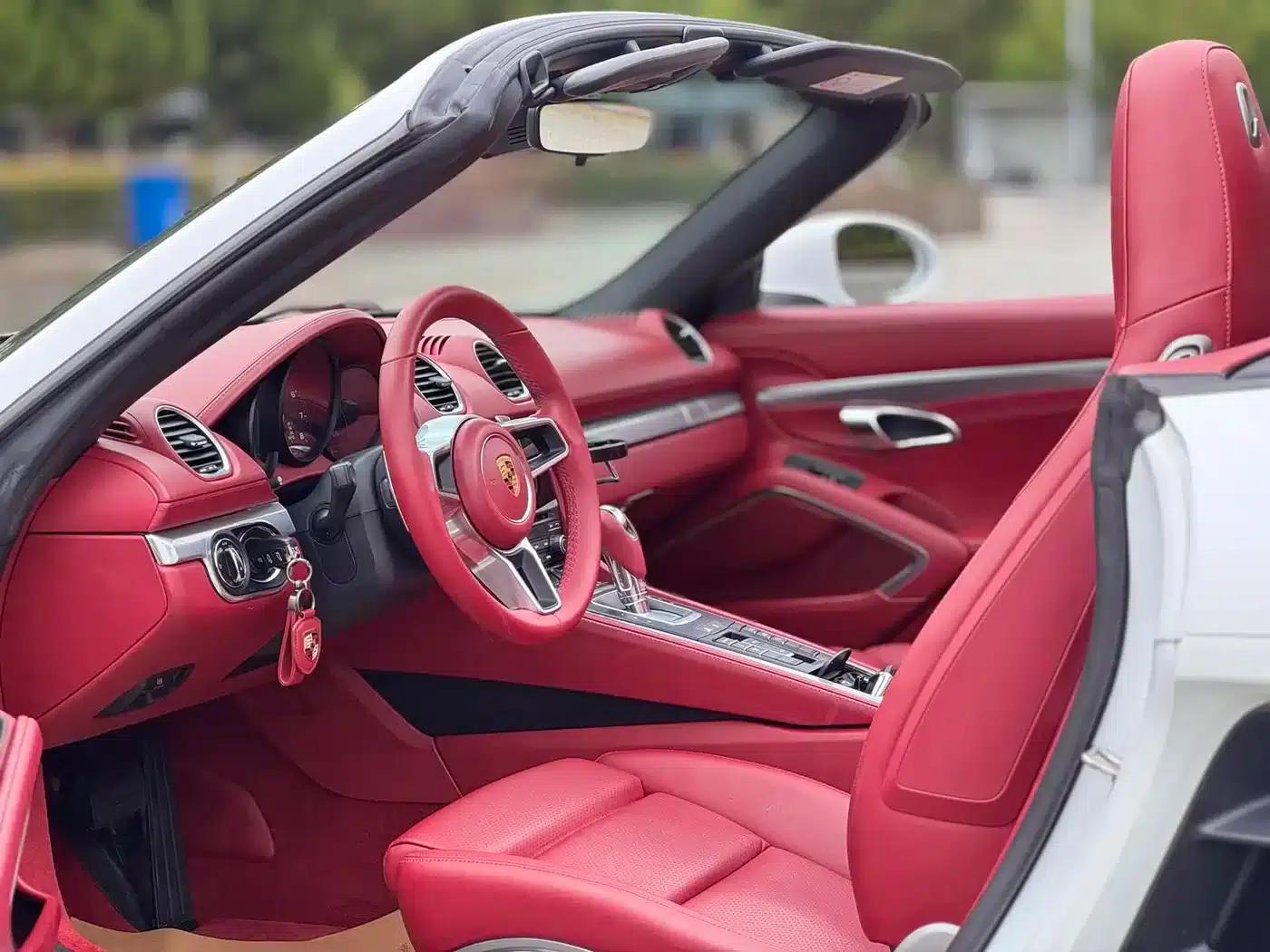 2020 Porsche 718 Boxster 2.0T — миниатюра 7