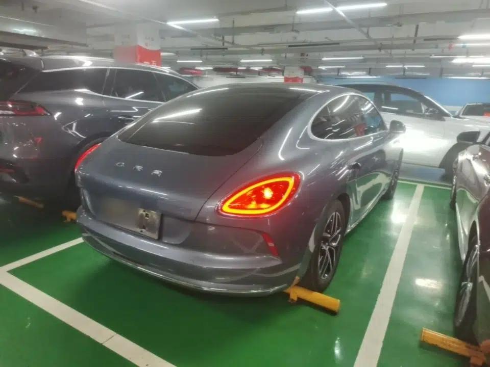 ORA Lightning Cat 2022 555 km Luxury Edition — миниатюра 6