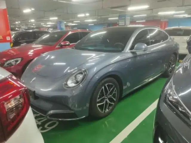 ORA Lightning Cat 2022 555 km Luxury Edition