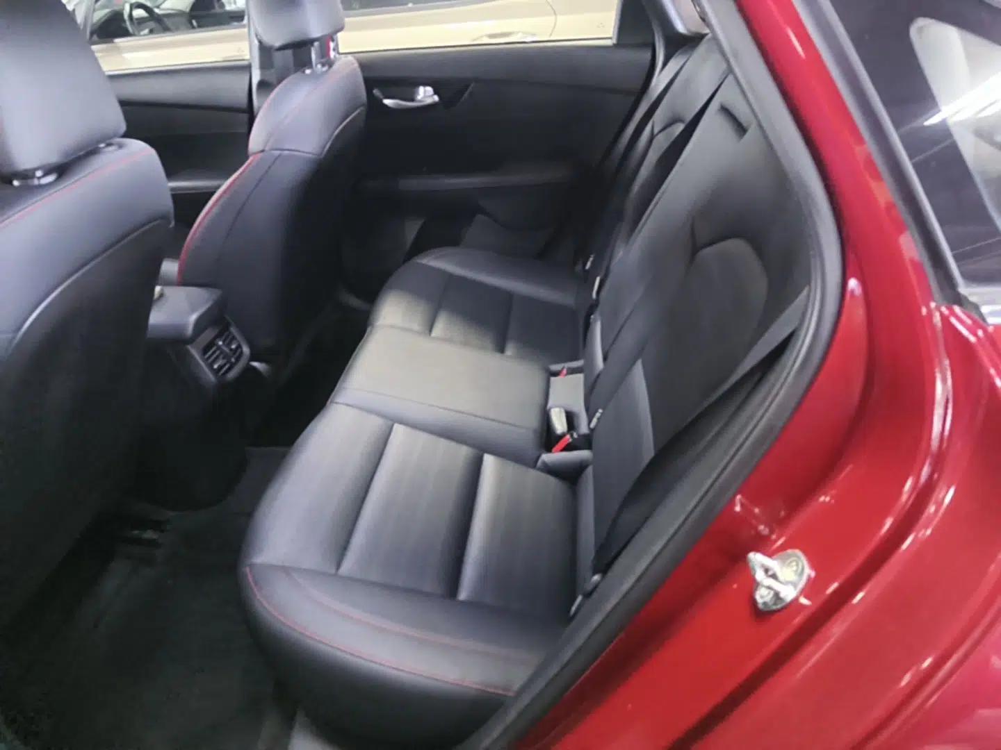 Kia K3 2019 1.4T DCT GT-Line Smart Enjoyment Sport Edition — миниатюра 25