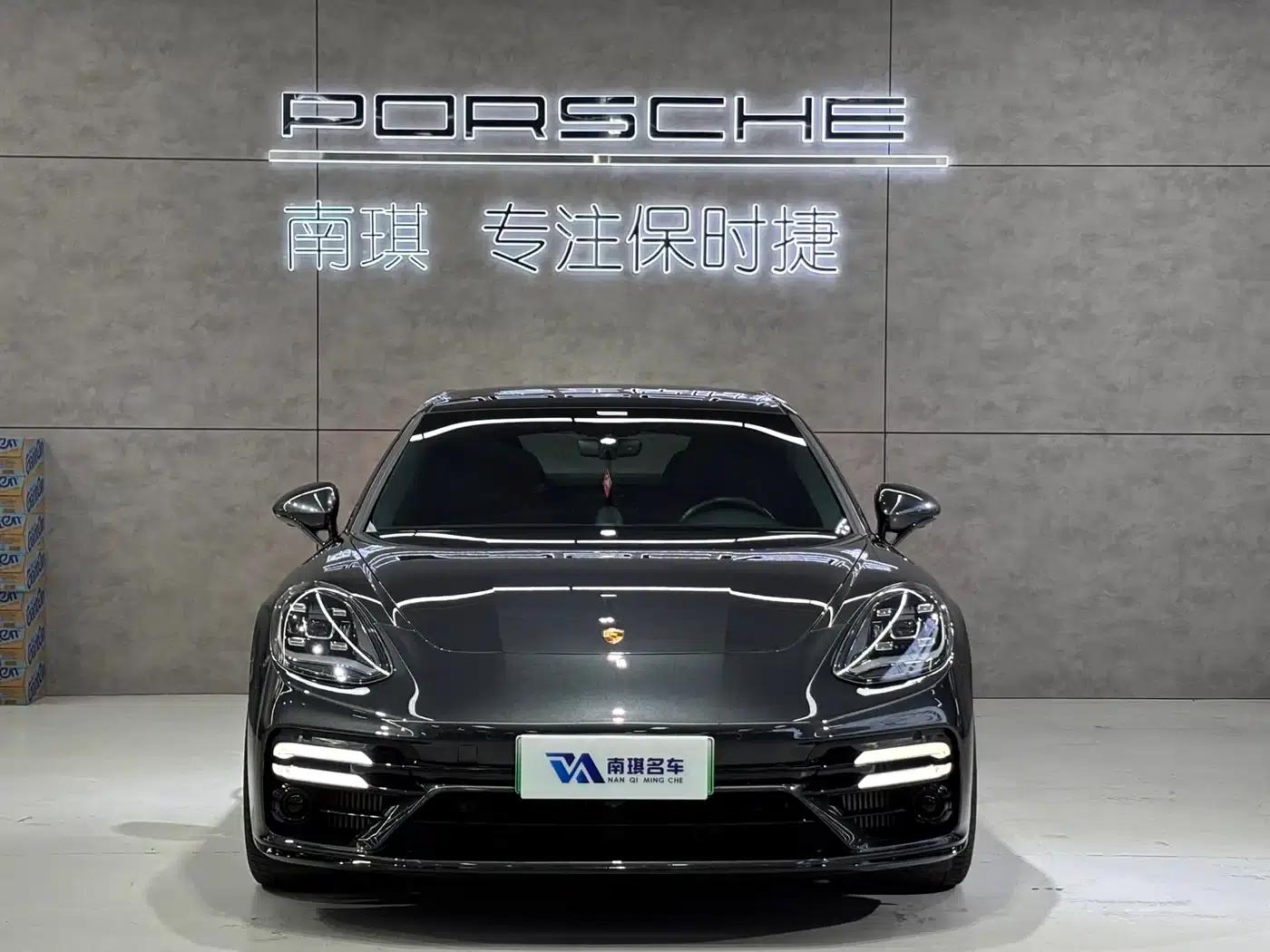 2022 Panamera 4 E-Hybrid Executive Long Wheelbase 2.9T — миниатюра 2
