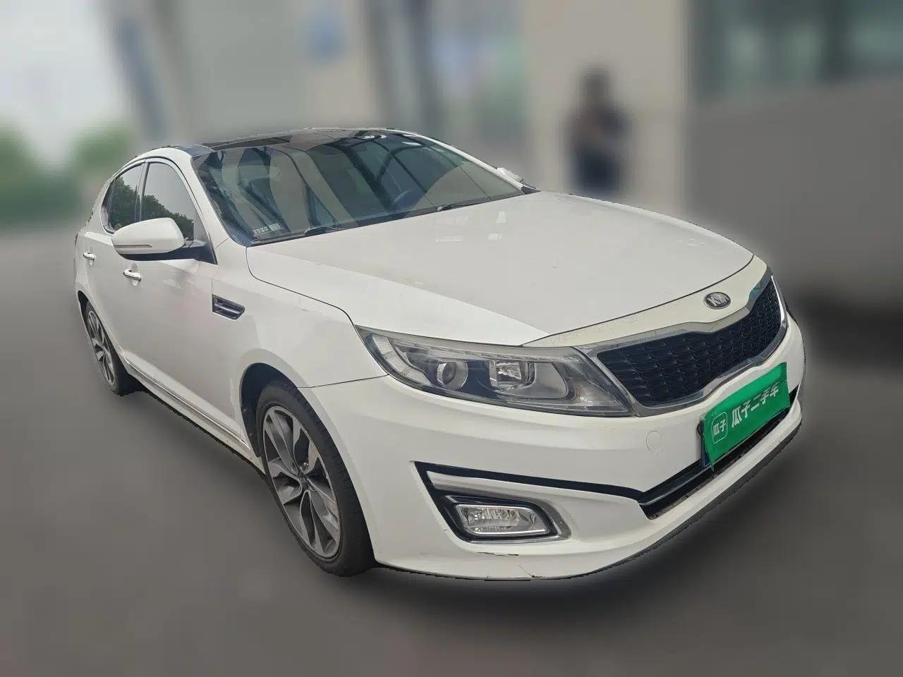 Kia K5 2014 2.0L Automatic LUXURY — миниатюра 3
