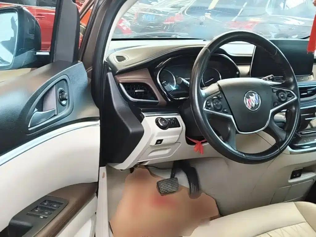 Buick GL8 2022 Land Business Class 652T Luxury — миниатюра 16