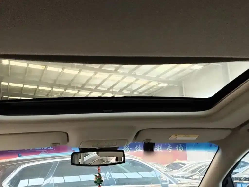 Buick GL8 2022 Land Business Class 652T Luxury — миниатюра 18