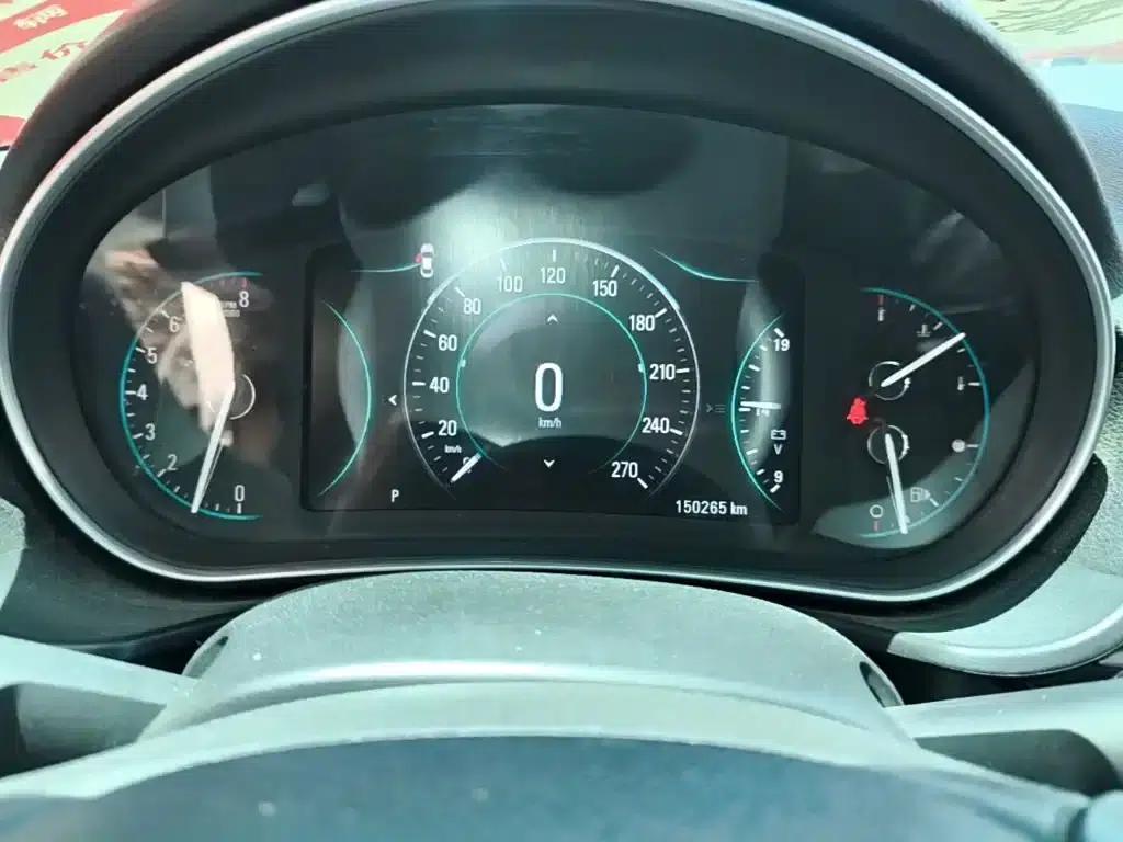 Buick Regal 2015 1.6T Elite Technology Edition — миниатюра 12