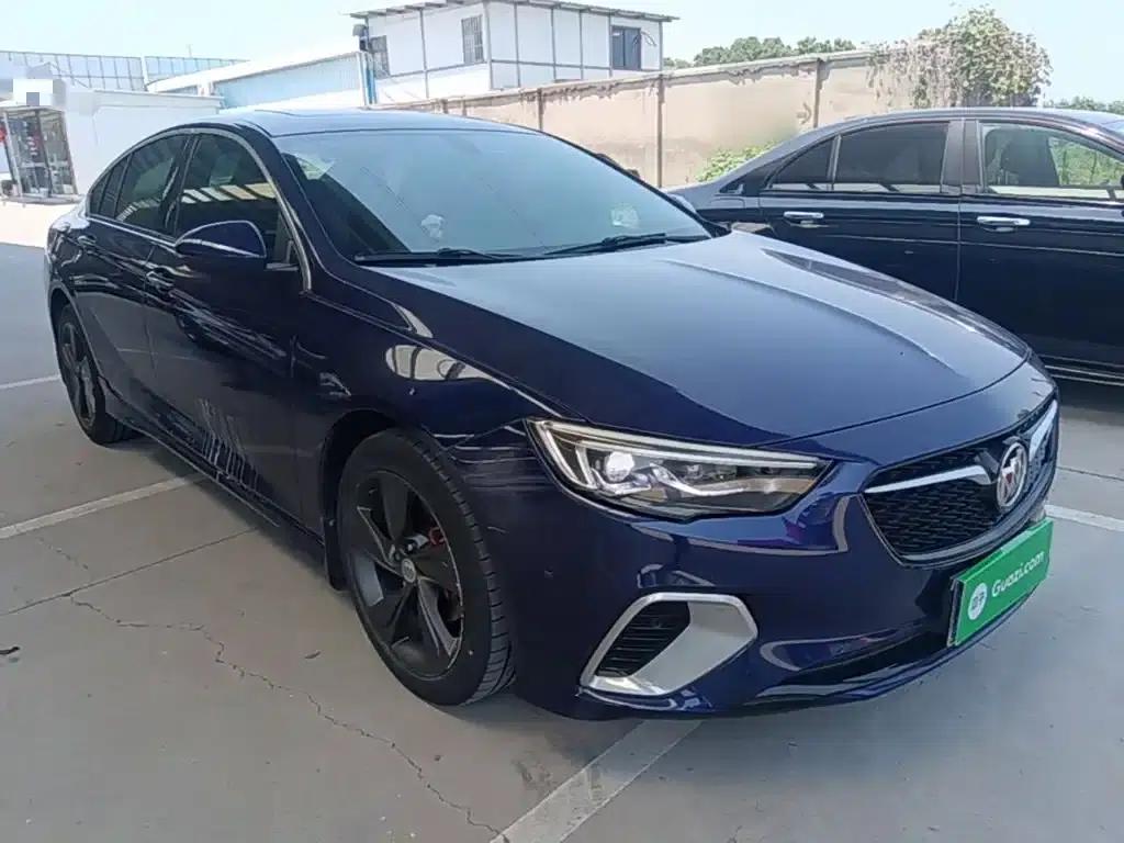 Buick Regal 2017 GS 28T Luxury — миниатюра 4