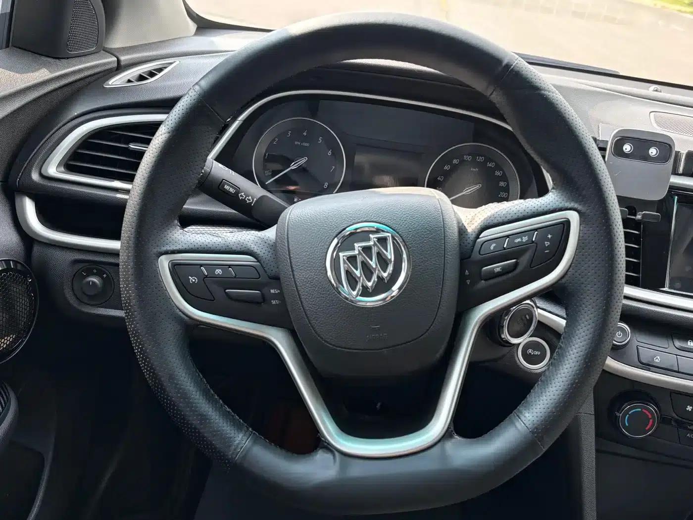Buick Excelle 2021 1.3T Automatic Mild Hybrid Elite — миниатюра 11