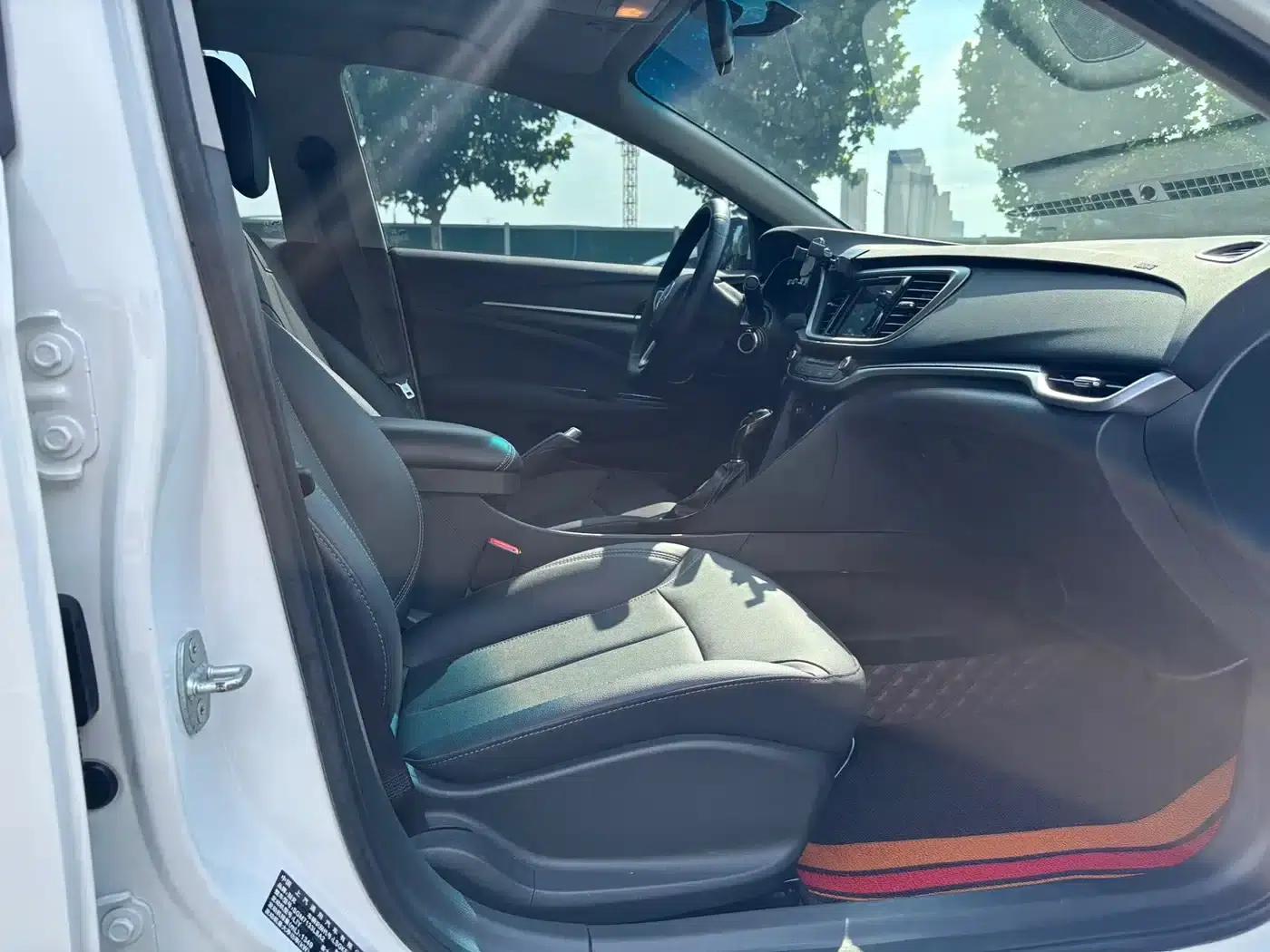 Buick Excelle 2021 1.3T Automatic Mild Hybrid Elite — миниатюра 13