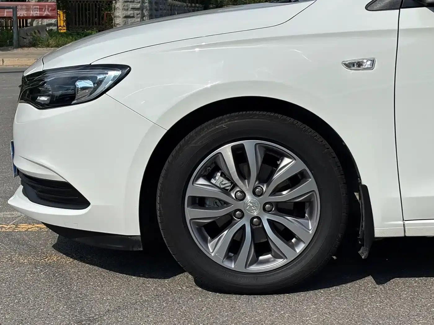 Buick Excelle 2021 1.3T Automatic Mild Hybrid Elite — миниатюра 4