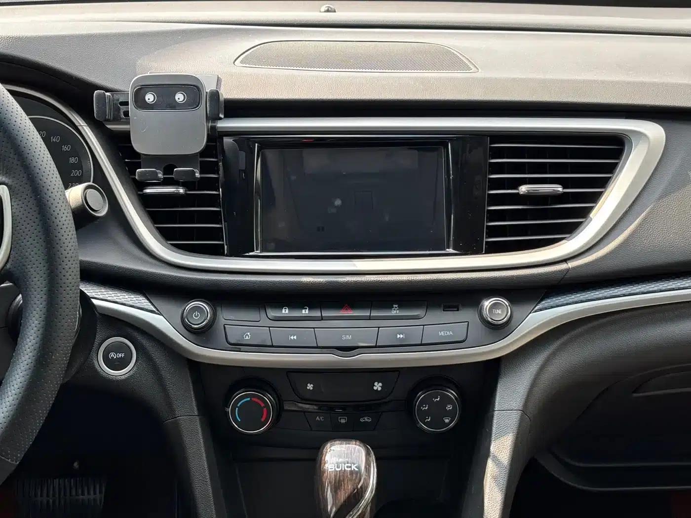 Buick Excelle 2021 1.3T Automatic Mild Hybrid Elite — миниатюра 10
