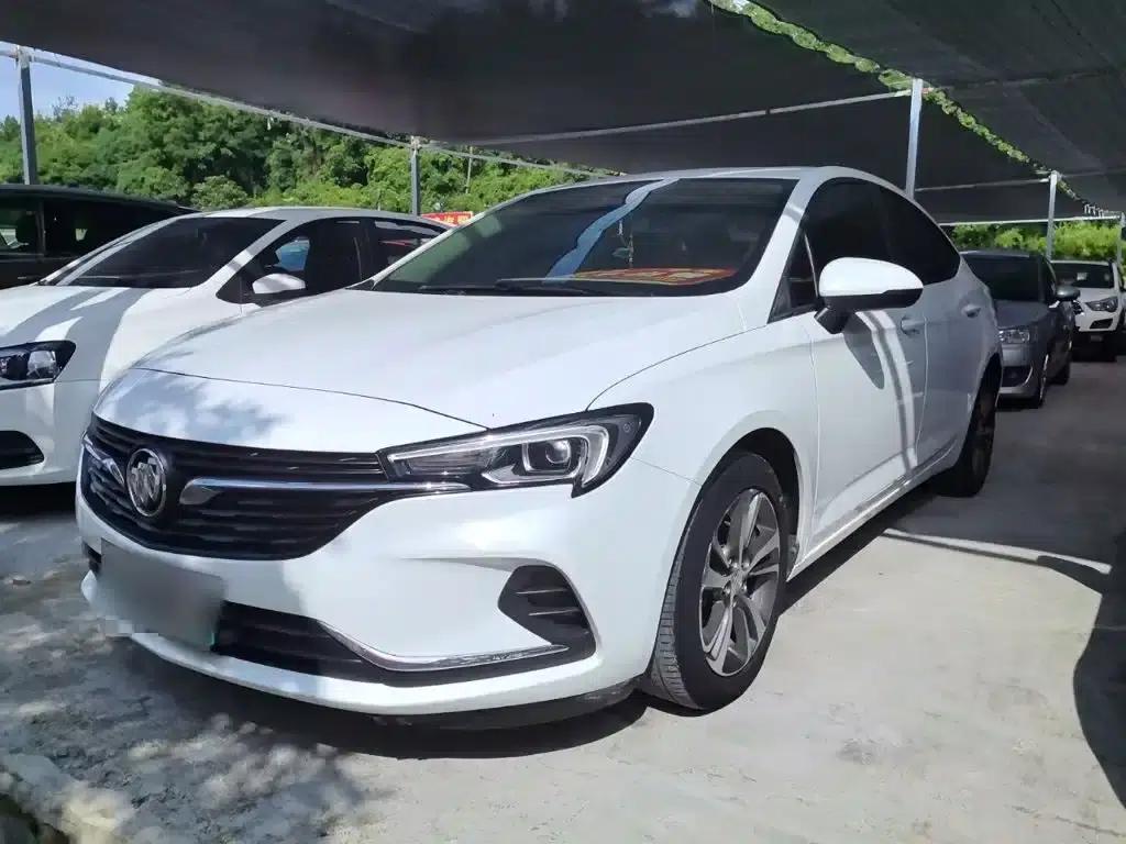 Buick Verano 2020 20T CVT Leading Edition — миниатюра 2
