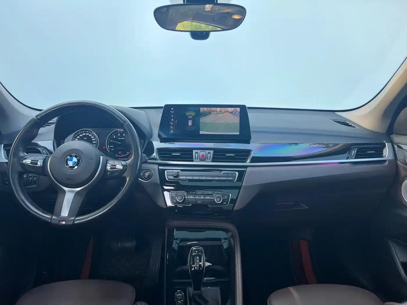 BMW X1 2022 xDrive25Li Premium — миниатюра 5